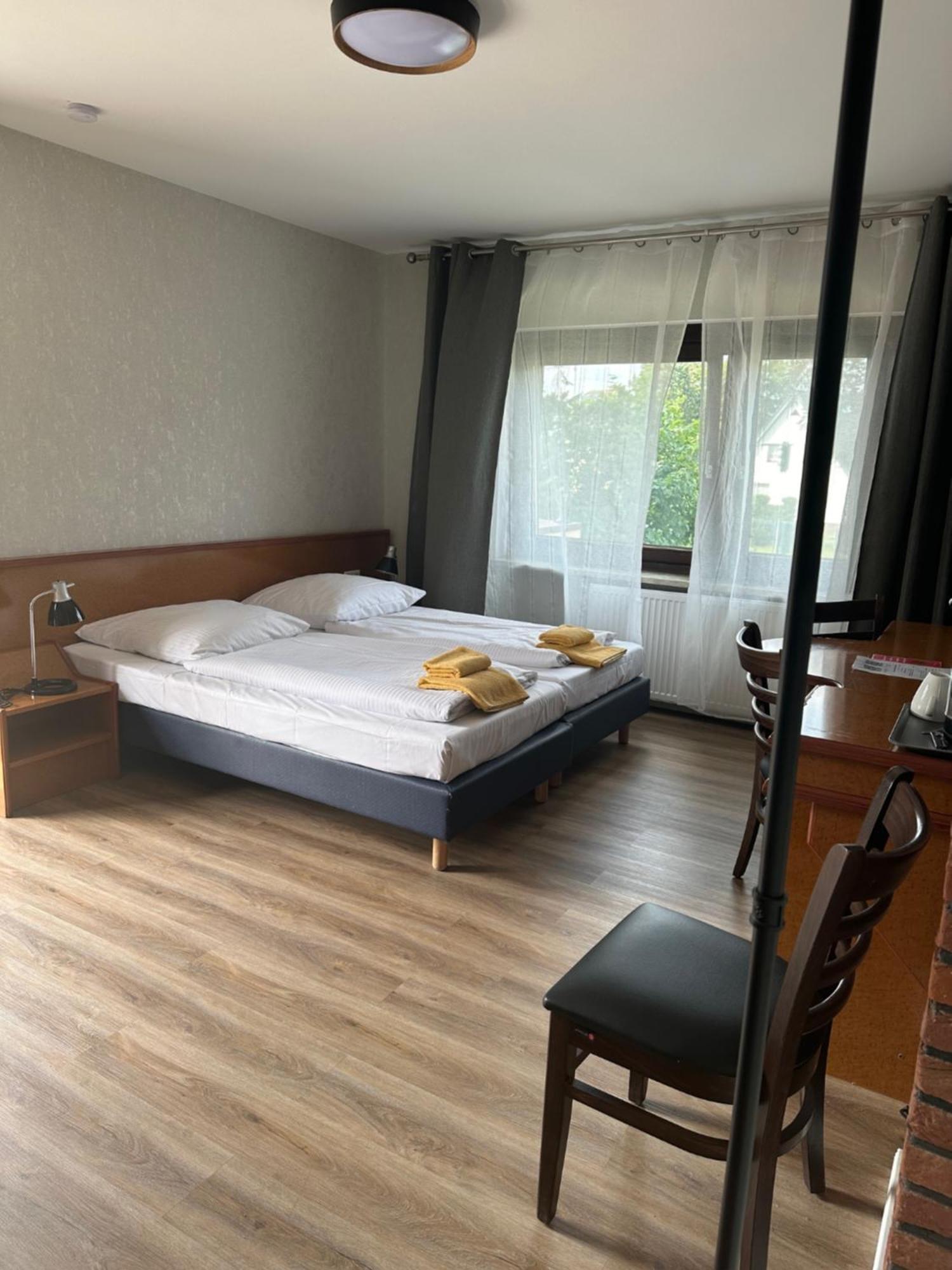 Hotel Pirol Berlin Exterior photo